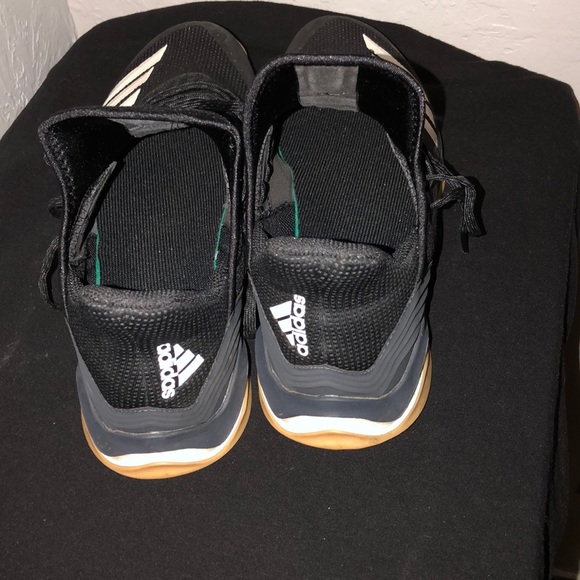 Adidas - Picture 3 of 5